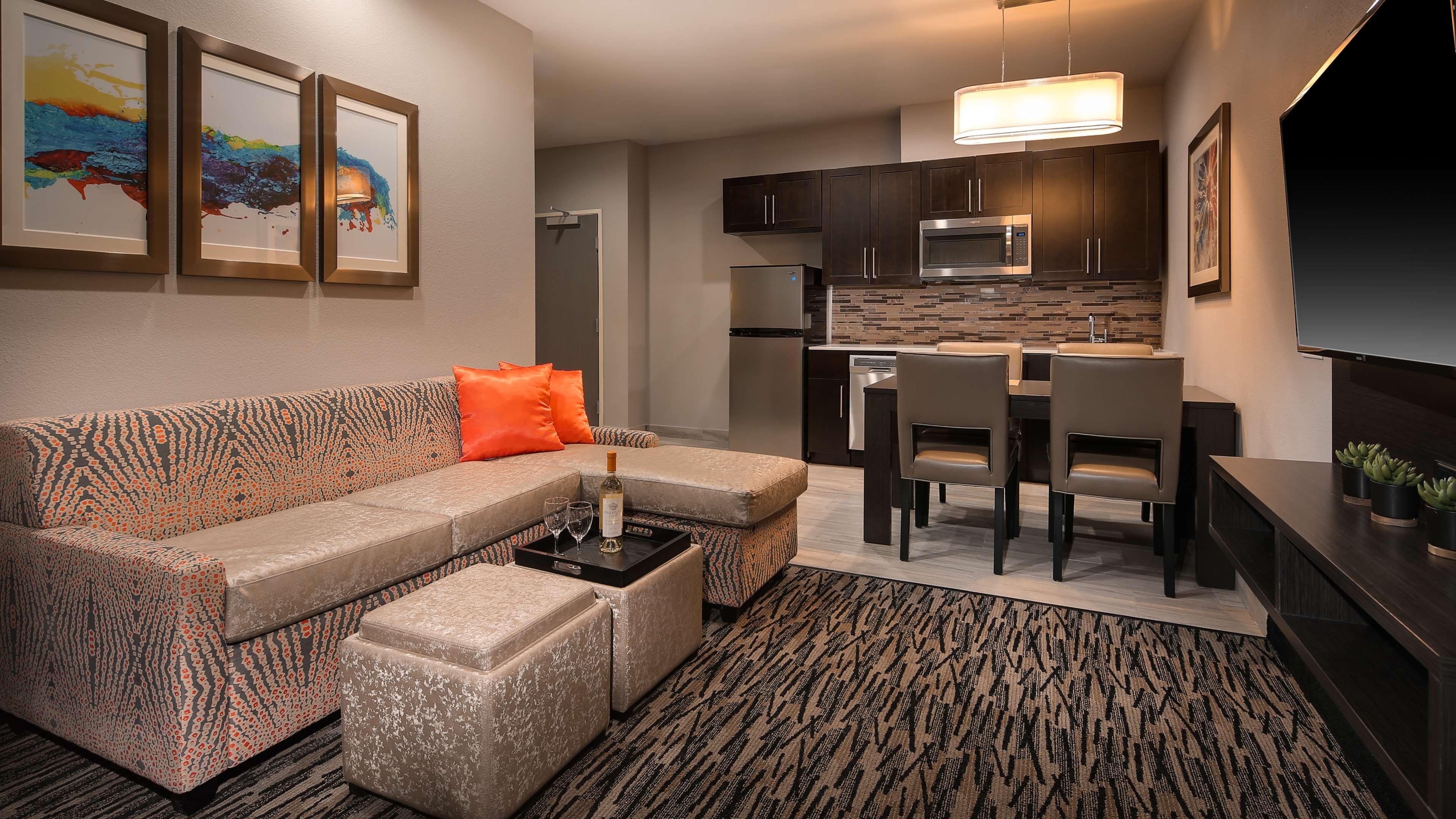 Best Western Plus Lonoke Hotel Экстерьер фото