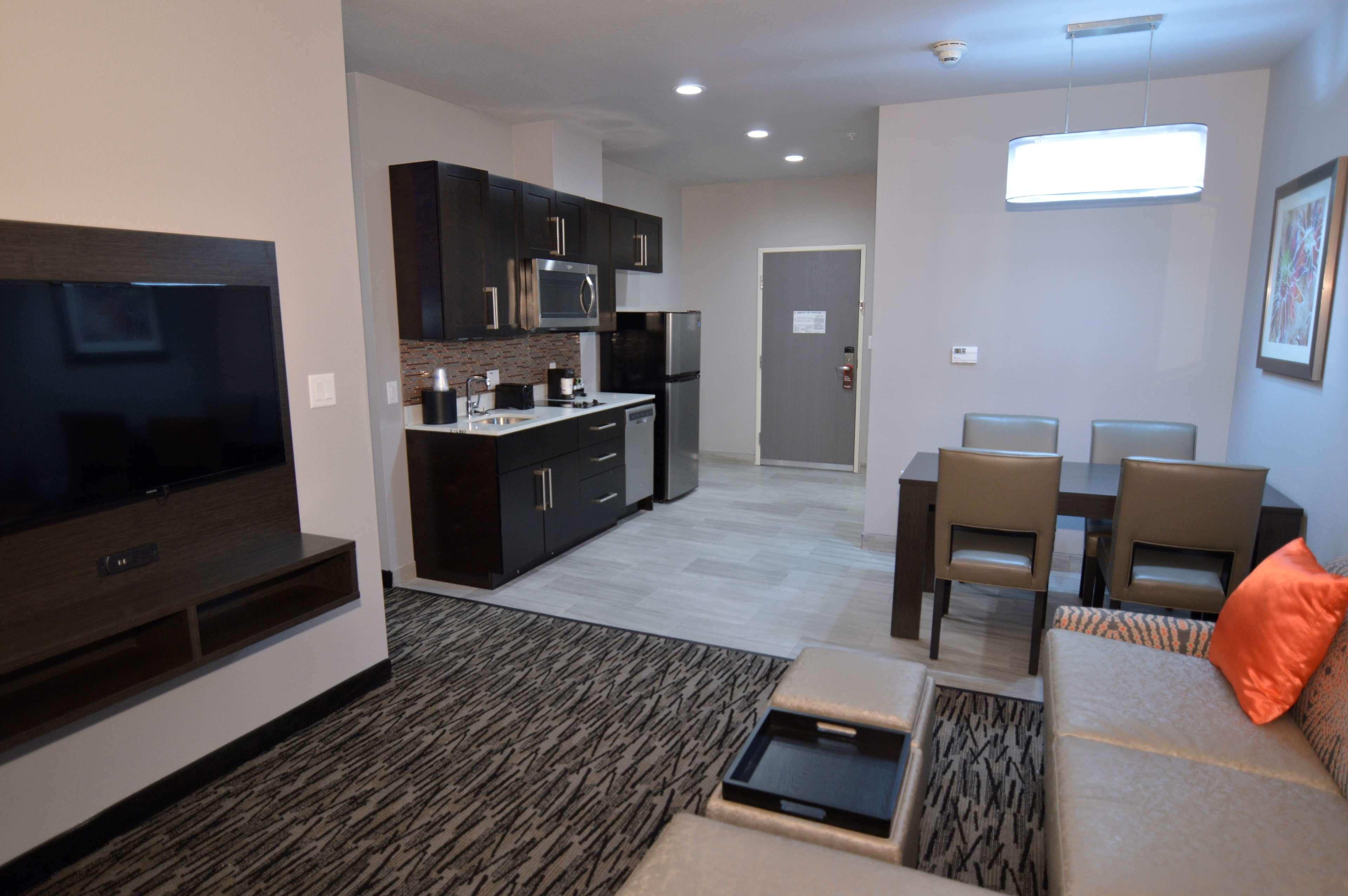 Best Western Plus Lonoke Hotel Экстерьер фото