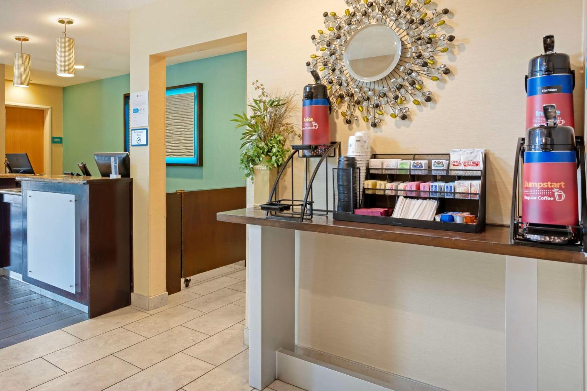 Best Western Plus Lonoke Hotel Экстерьер фото