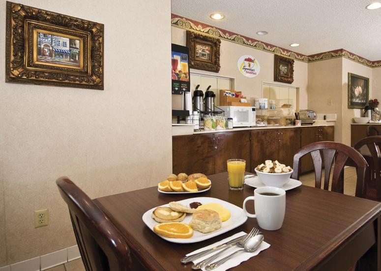 Best Western Plus Lonoke Hotel Ресторан фото